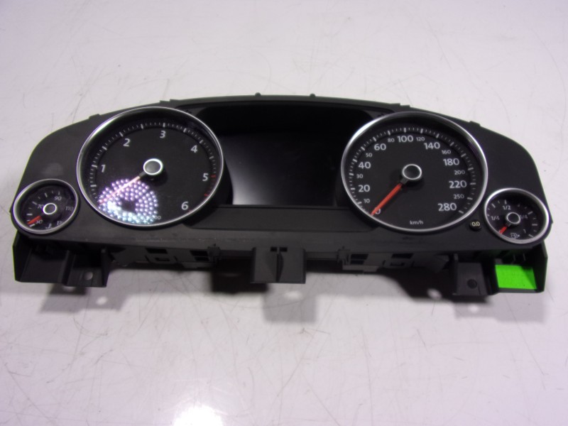 Recambio de cuadro instrumentos para volkswagen touareg (7p5) 3.0 v6 tdi dpf referencia OEM IAM 7P6920880P 7P6920880 
