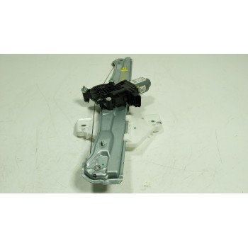 ELEVALUNAS DELANTERO DERECHO 82404N7000 82460N7010 