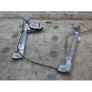 ELEVALUNAS DELANTERO DERECHO 