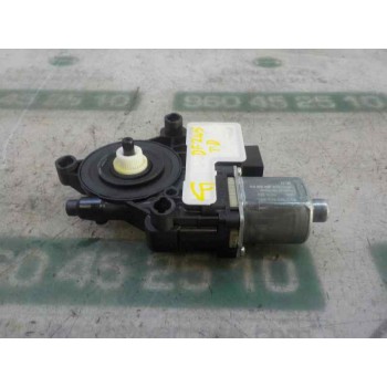 MOTOR ELEVALUNAS TRASERO DERECHO 5Q0959408 5Q0959408 0130822694