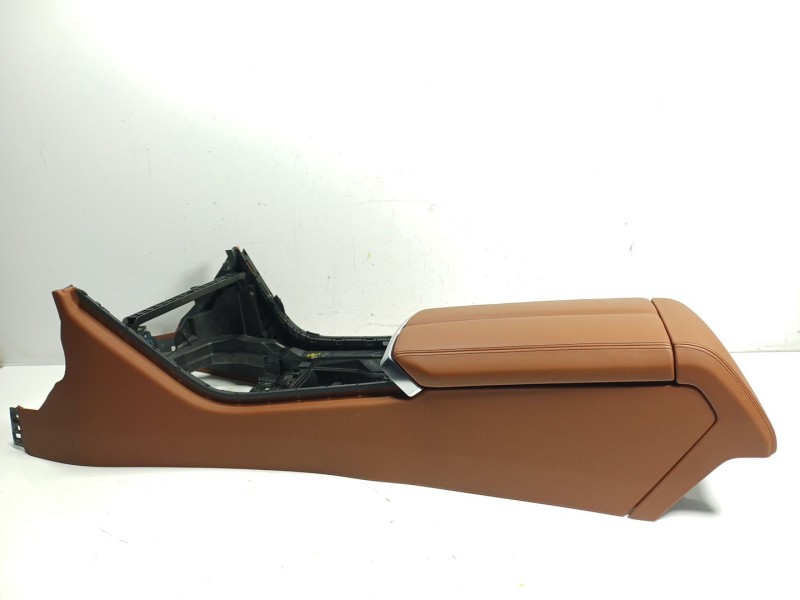 Recambio de apoyabrazos central para bmw 8 coupé (g15, f92) 840 i xdrive referencia OEM IAM 51166996359  