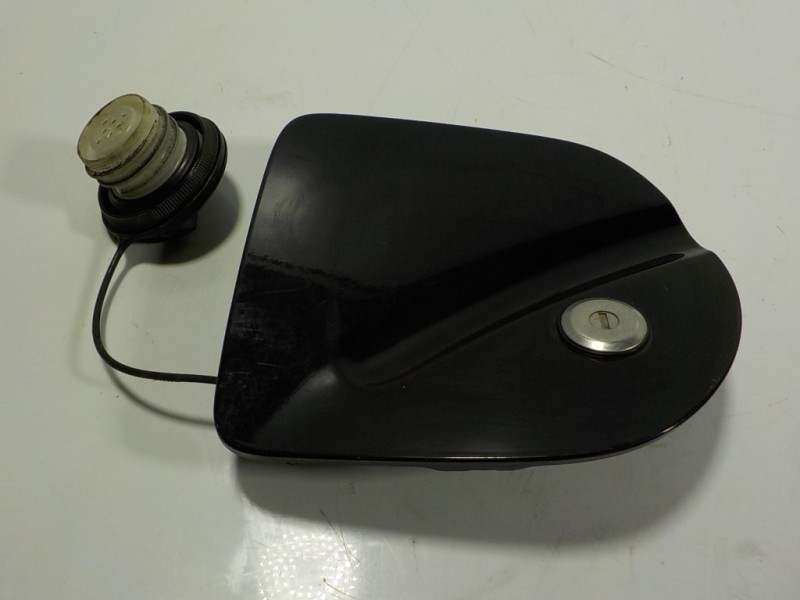 Recambio de tapa combustible para nissan navara pick-up (d40m) 2.5 dci cat referencia OEM IAM 93870EB030  