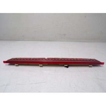 PILOTO TRASERO CENTRAL 4E0945097 4E0945097 