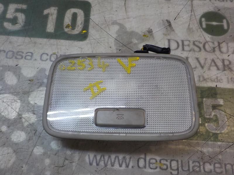 Recambio de piloto interior para kia cee´´d 1.4 crdi cat referencia OEM IAM   