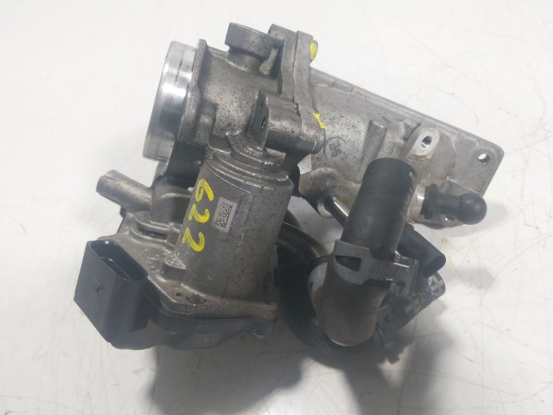 Recambio de caja mariposa para audi a3 sportback (8va, 8vf) 2.0 tdi referencia OEM IAM 04L128063T 04L128063T 