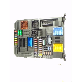 CAJA RELES / FUSIBLES SU001B1678 9830707680 