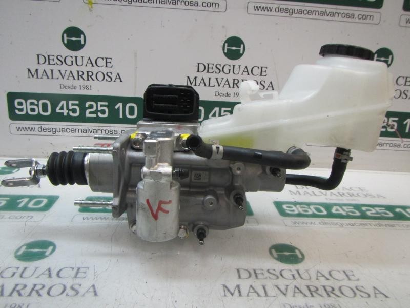 Recambio de bomba freno para toyota corolla hybrid referencia OEM IAM 4705012410 4221012310 4221012310