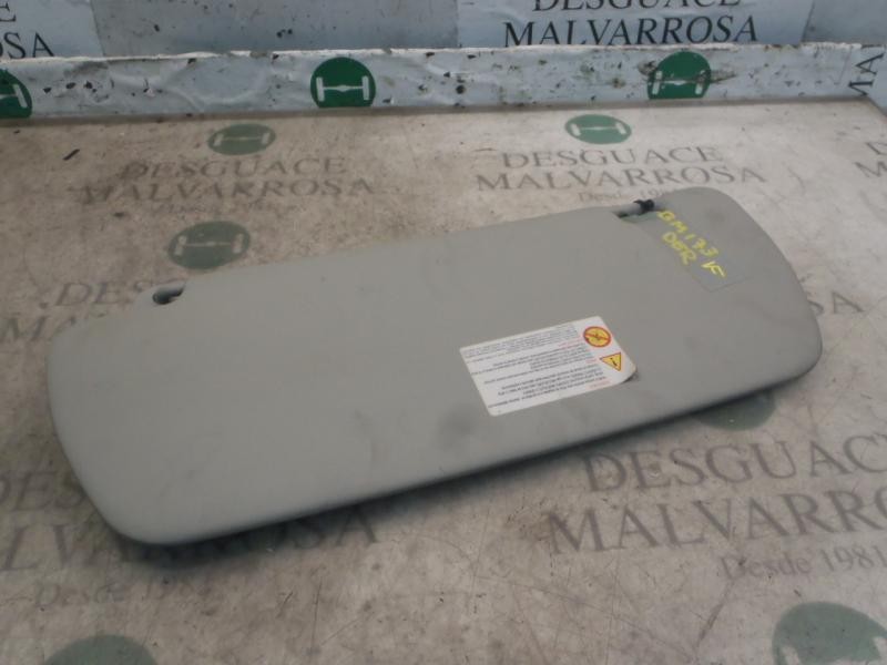 Recambio de parasol derecho para nissan cabstar 2.5 d f24.25.35.13 referencia OEM IAM   