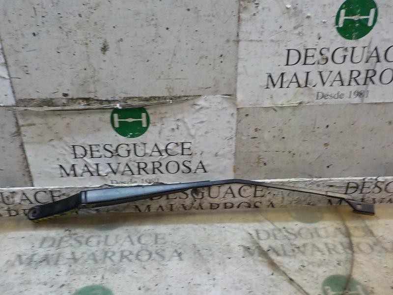 Recambio de brazo limpia delantero derecho para volkswagen golf vi (5k1) advance referencia OEM IAM 1Q195541003C  