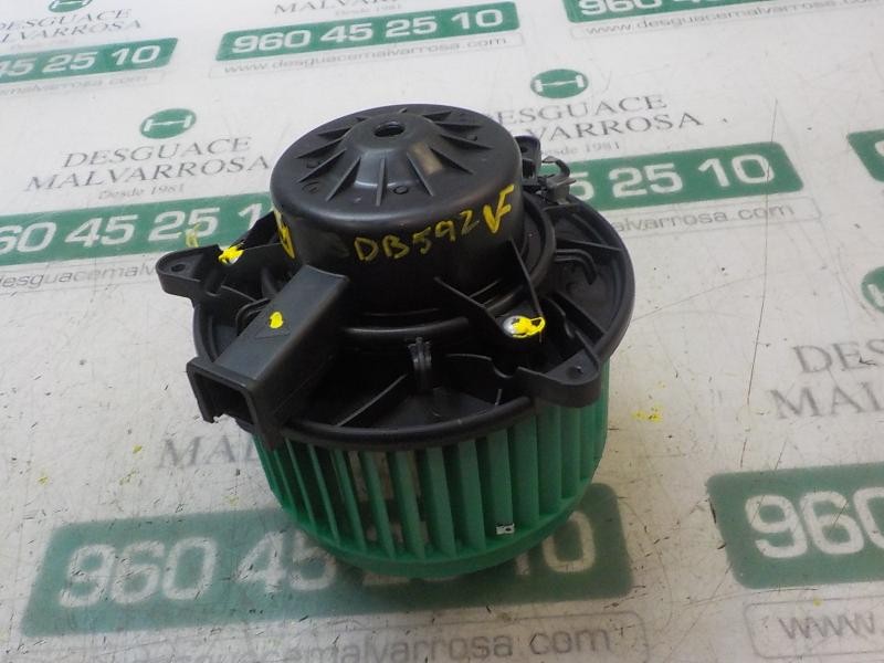 Recambio de motor calefaccion para opel insignia berlina selective referencia OEM IAM 13265193  