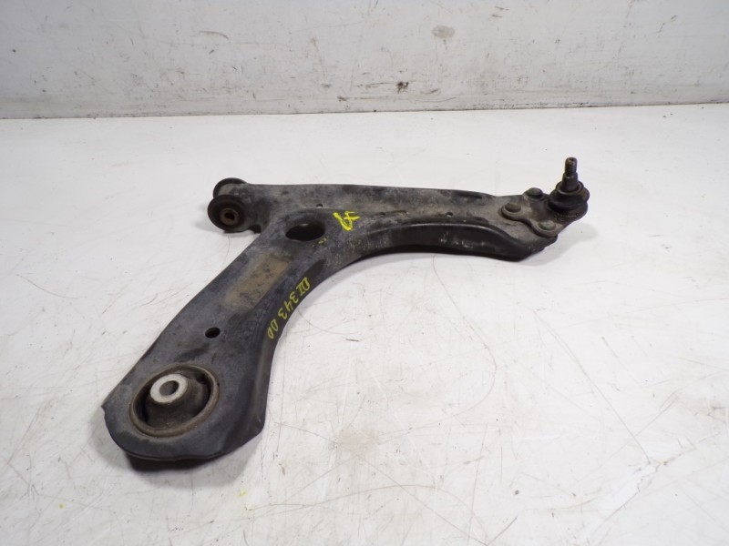 Recambio de brazo suspension inferior delantero derecho para skoda fabia combi 1.2 tsi referencia OEM IAM 6R0407152F  