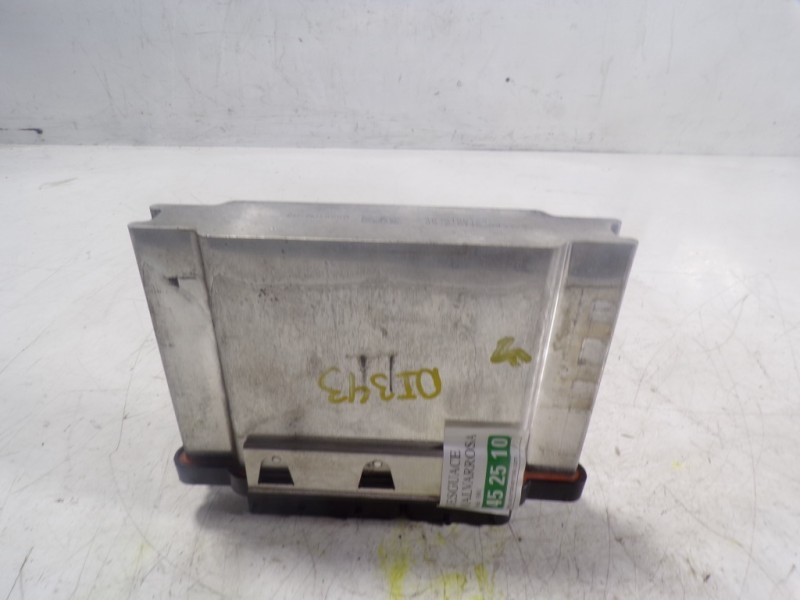 Recambio de centralita motor uce para skoda fabia combi 1.2 tsi referencia OEM IAM 04E906027BB6VA 04E907309AF 