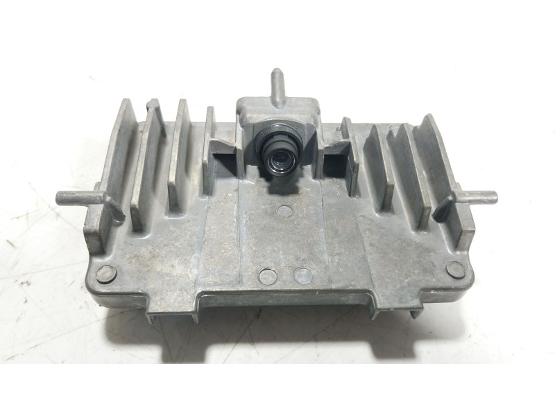 Recambio de modulo electronico para volvo xc60 ii (246) b4 mild-hybrid awd referencia OEM IAM 32410198 32358997AA 