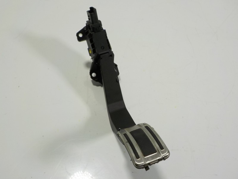 Recambio de potenciometro pedal para peugeot 2008 (p1) 1.2 12v e-thp / puretech referencia OEM IAM 9837891880 9837891880 