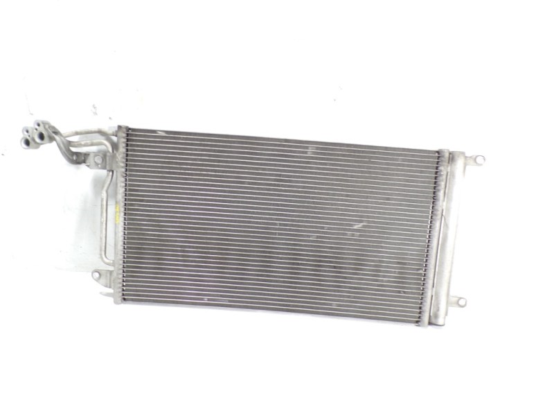 Recambio de condensador aire acondicionado para skoda fabia combi 1.2 tsi referencia OEM IAM 6R0820411T 6R0820411T 