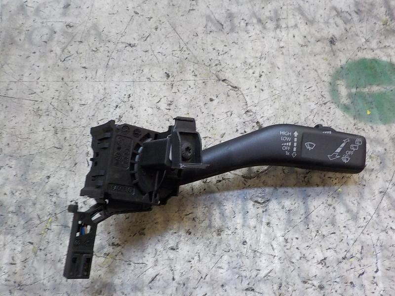 Recambio de mando limpia para volkswagen golf vi (5k1) advance referencia OEM IAM 1K0953519H9B9 1K0953519H 