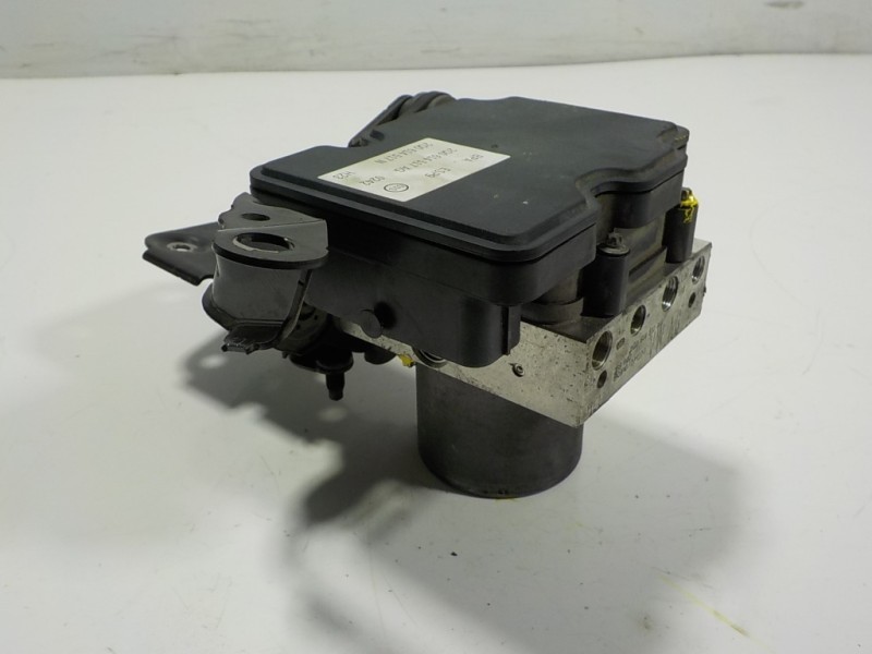 Recambio de abs para seat arona 1.6 tdi referencia OEM IAM 2Q0614517AGBEF 2Q0614517AG 