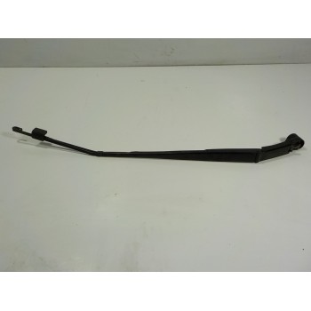 BRAZO LIMPIA DELANTERO DERECHO 