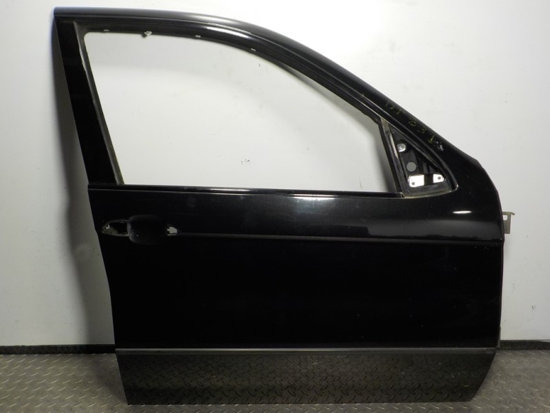 Recambio de puerta delantera derecha para bmw x5 (e53) 3.0 24v turbodiesel cat referencia OEM IAM 41518256824  