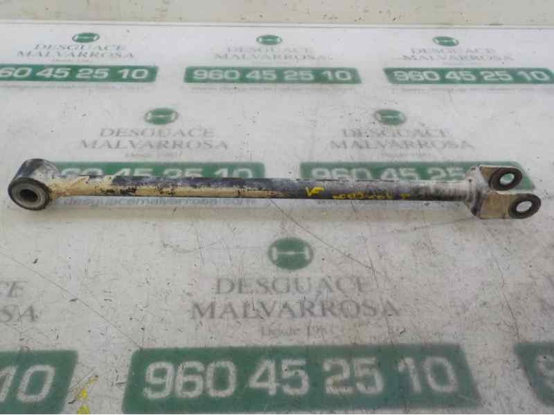 Recambio de brazo suspension superior trasero derecho para dacia duster ambiance 4x4 referencia OEM IAM   