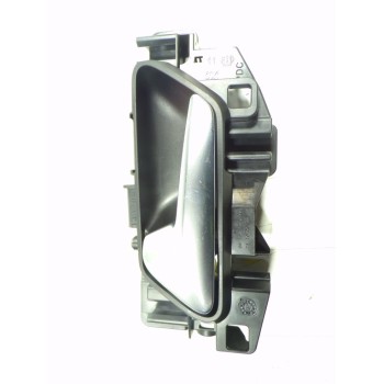 MANETA INTERIOR DELANTERA IZQUIERDA SU001B0201 