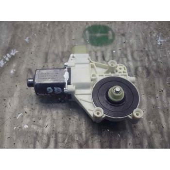 MOTOR ELEVALUNAS DELANTERO DERECHO 