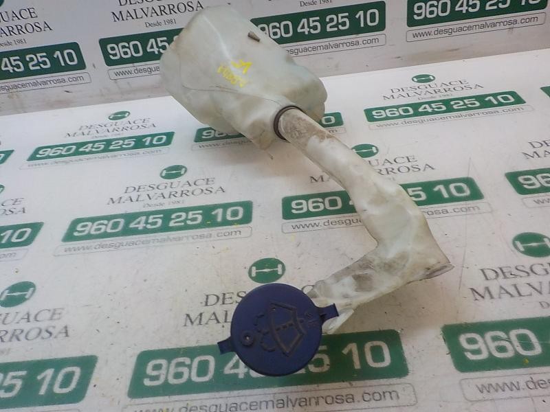 Recambio de deposito limpia para peugeot 207 1.4 referencia OEM IAM   