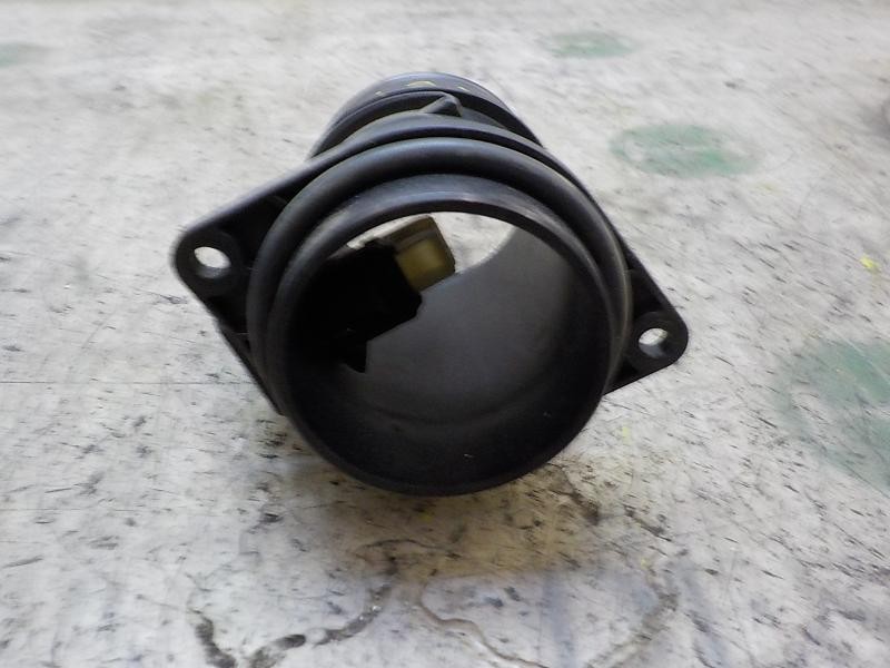 Recambio de caudalimetro para renault kangoo 1.5 dci diesel fap referencia OEM IAM 8200651315 8200651315 5WK97020