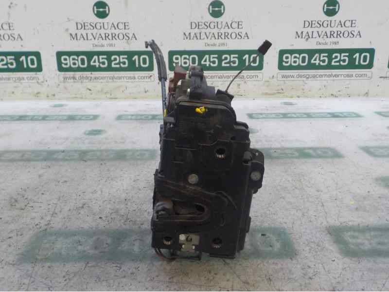 Recambio de cerradura puerta delantera derecha para skoda fabia (5j2 ) 1.2 referencia OEM IAM 5J1837016  