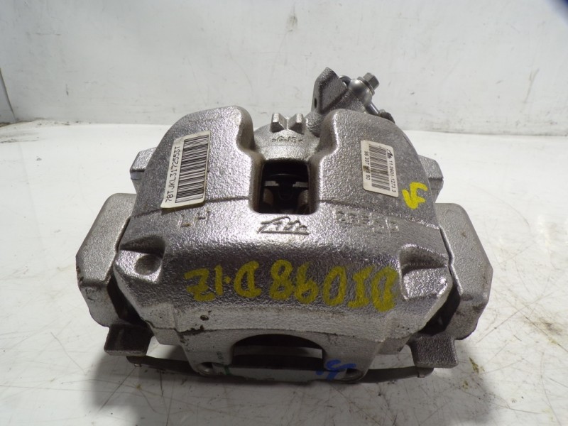 Recambio de pinza freno delantera izquierda para toyota proace city 1.5 dci referencia OEM IAM SU001A8604 9830798880 