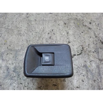 MANDO ELEVALUNAS DELANTERO DERECHO 254217475R 