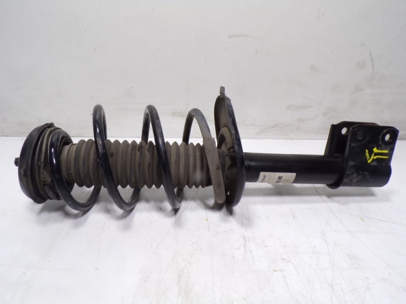 Recambio de amortiguador delantero izquierdo para peugeot 308 1.6 16v hdi fap referencia OEM IAM 520803 1623342280 