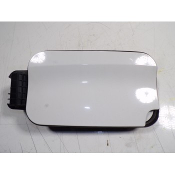 TAPA COMBUSTIBLE SU001B0143 