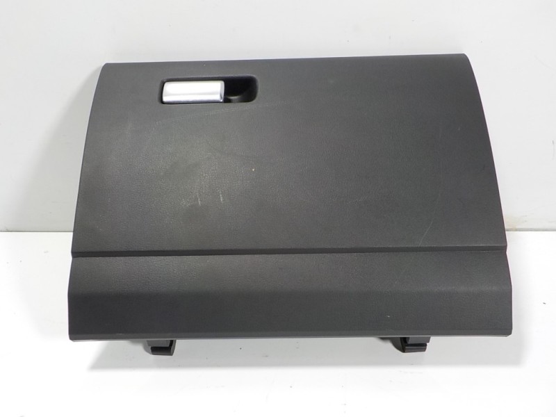 Recambio de guantera para mazda 3 berlina (bp) evolution referencia OEM IAM  BEPN64051 