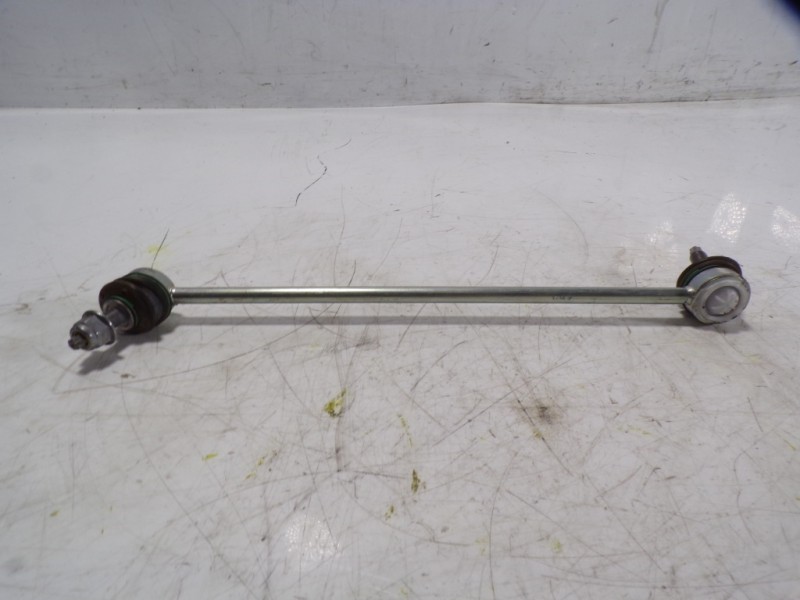 Recambio de tirante delantero izquierdo para toyota proace city 1.5 dci referencia OEM IAM SU001B1574  