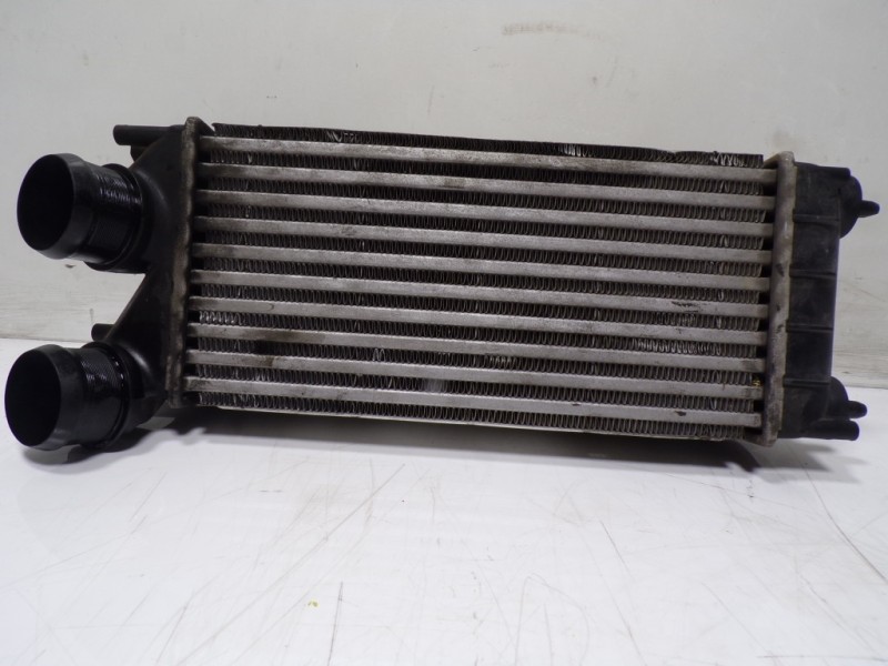 Recambio de intercooler para peugeot 308 1.6 16v hdi fap referencia OEM IAM 0384N9 9684212480 