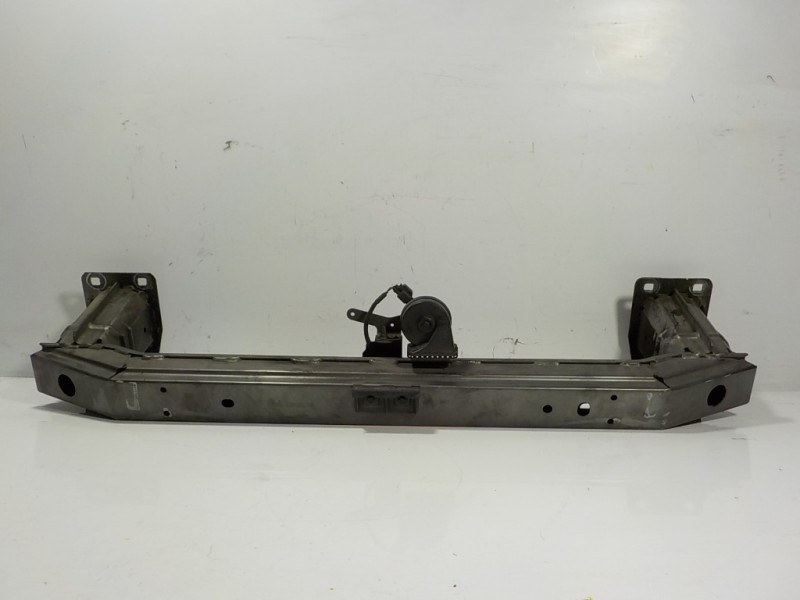 Recambio de refuerzo paragolpes delantero para land rover freelander (lr2) 2.2 td4 cat referencia OEM IAM LR005532  