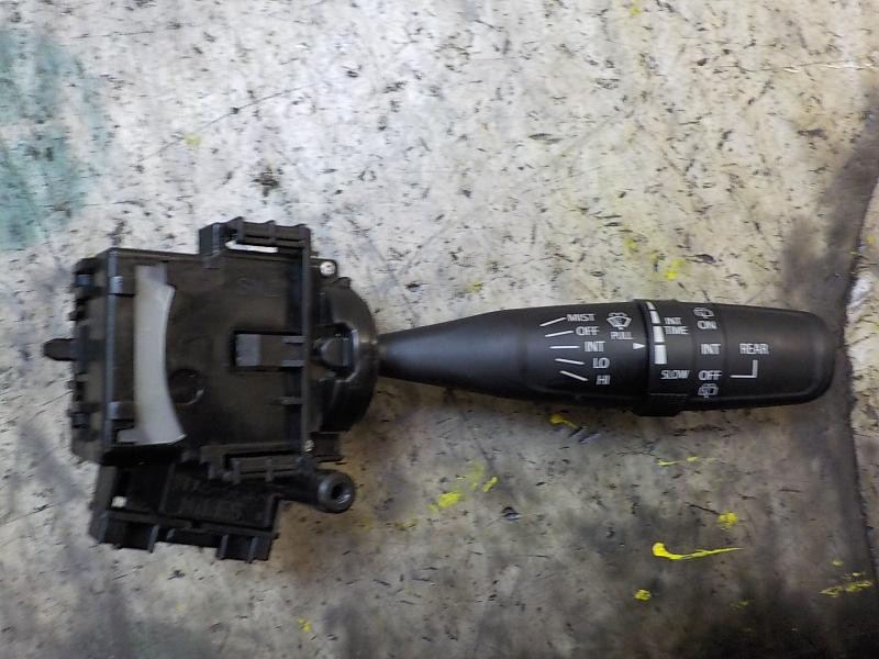 Recambio de mando limpia para suzuki swift azg (nz) 1.2 cat referencia OEM IAM 3731068L10  