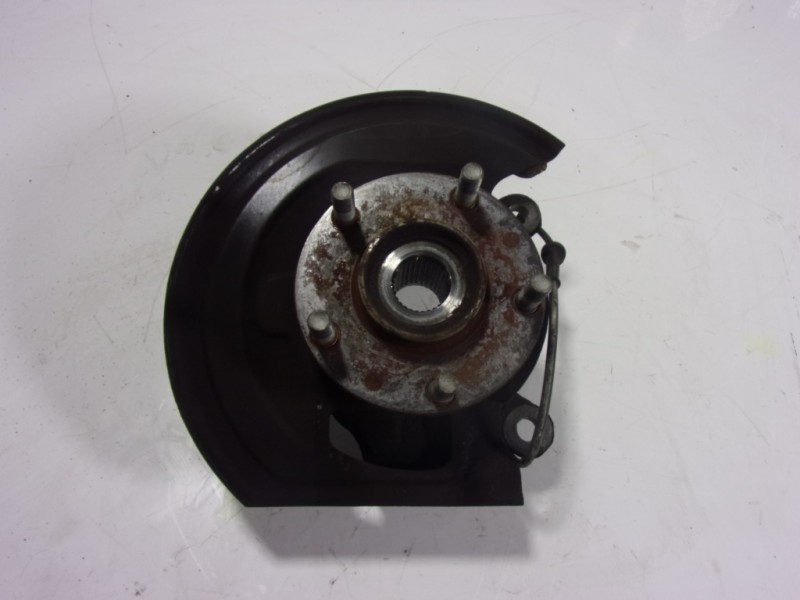 Recambio de mangueta delantera derecha para nissan qashqai (j10) 1.6 dci turbodiesel cat referencia OEM IAM 40014JD000  