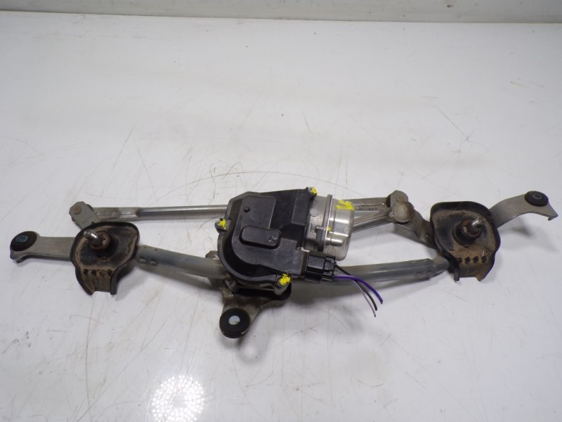 Recambio de motor limpia delantero para mazda 3 berlina (bp) evolution referencia OEM IAM  40450011 