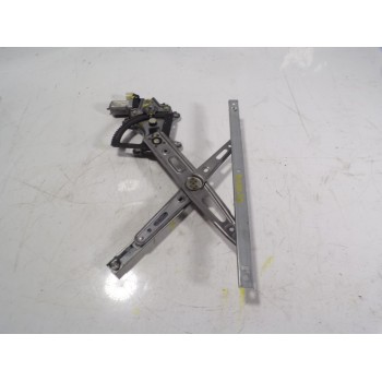 ELEVALUNAS DELANTERO DERECHO 824041J010 988201J100 2621004670