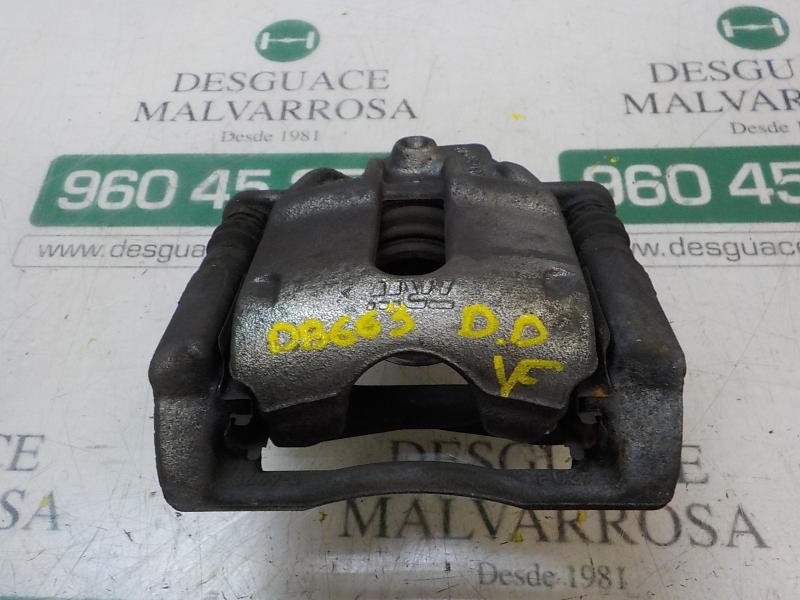 Recambio de pinza freno delantera derecha para dacia duster basis 4x2 referencia OEM IAM 7701208333  