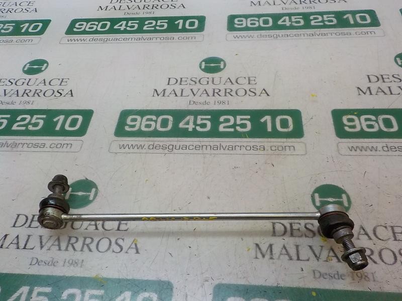 Recambio de tirante delantero derecho para dacia duster basis 4x2 referencia OEM IAM 551103022R  