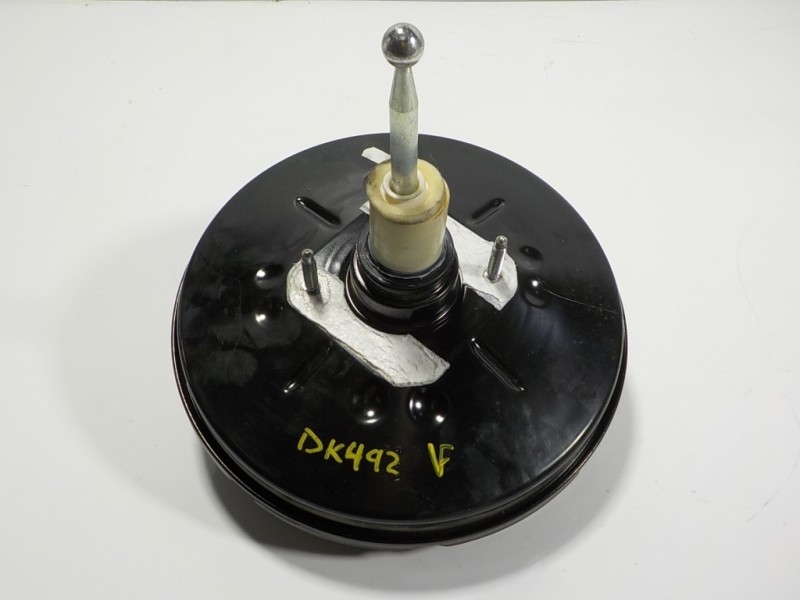 Recambio de servofreno para seat arona 1.6 tdi referencia OEM IAM 2Q1614106F 2Q1614105L TBGFL98D110