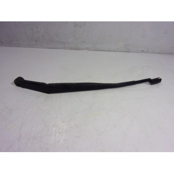 BRAZO LIMPIA DELANTERO IZQUIERDO 85221F4010 