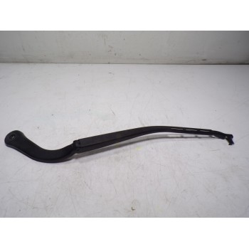 BRAZO LIMPIA DELANTERO DERECHO 61619449916 