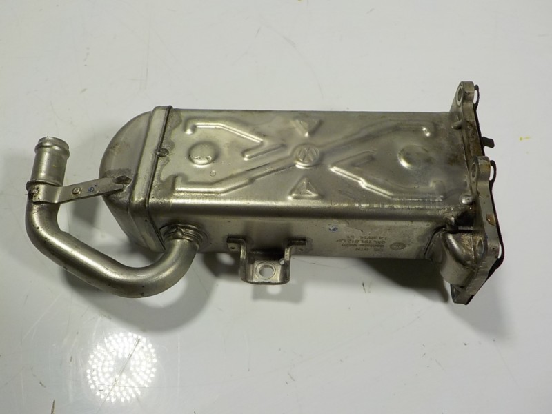 Recambio de enfriador egr para audi a1 (8x) 1.6 tdi referencia OEM IAM 03L131512DP 03L131512DP 