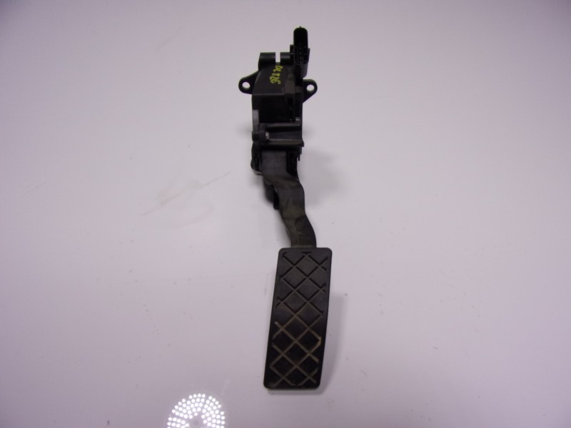 Recambio de potenciometro pedal para seat ibiza (6p1) 1.4 tdi referencia OEM IAM 6C1721503B 6C1721503B 