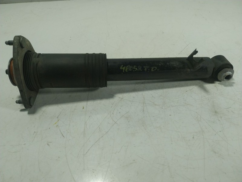 Recambio de amortiguador trasero derecho para bmw x6 (e71, e72) xdrive 40 d referencia OEM IAM 33526788512 3352678851201 