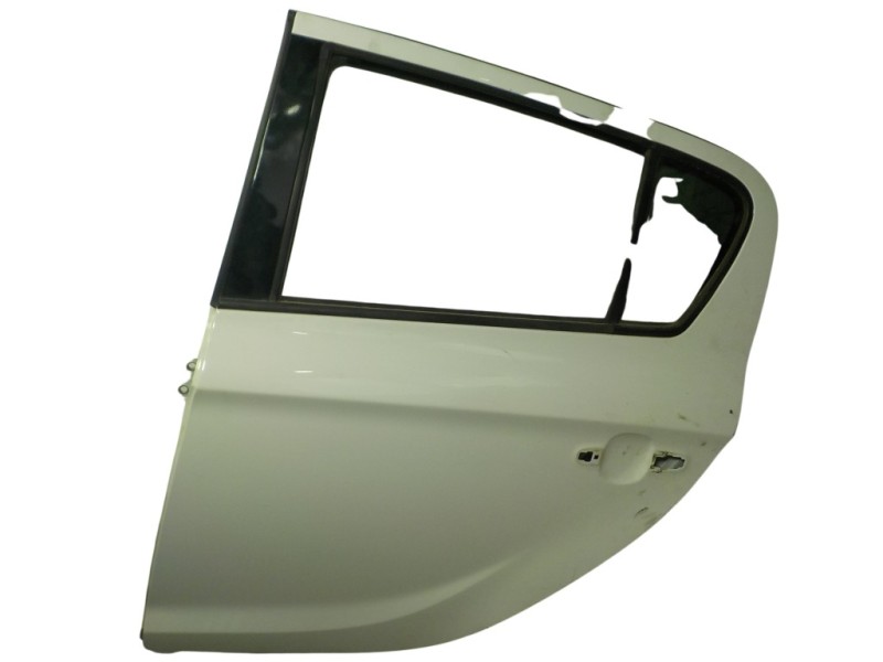 Recambio de puerta trasera izquierda para hyundai i20 1.4 cat referencia OEM IAM 770034P000  
